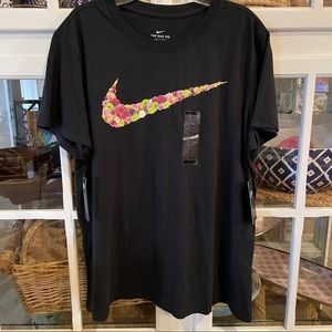 Nike Black Floral Swoosh Black T-Shirt NWT XL